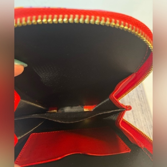 Monarque~NWT~Vivid~Georgia O’Keeffe Art~Red Canna~Crossbody Bag & Eyeglass Case - Picture 13 of 14